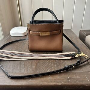 Tory Burch Women's Petite Lee Radziwill purse with two sets of straps.